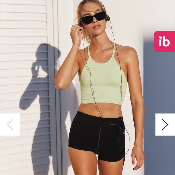 FREE PEOPLE HAPPINESS RUN - Picture 1 of 3